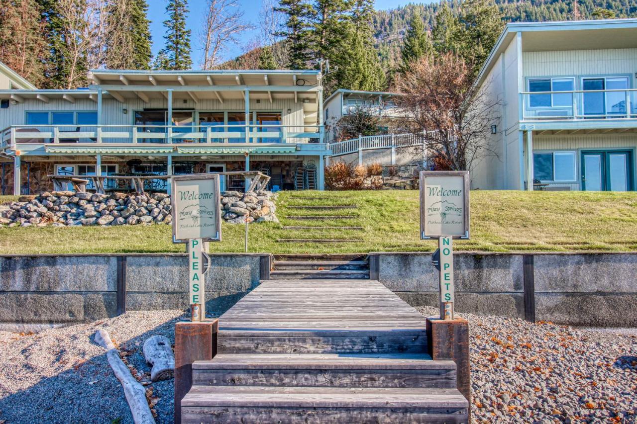 Many Springs Lakefront Condos Bigfork Quarto foto