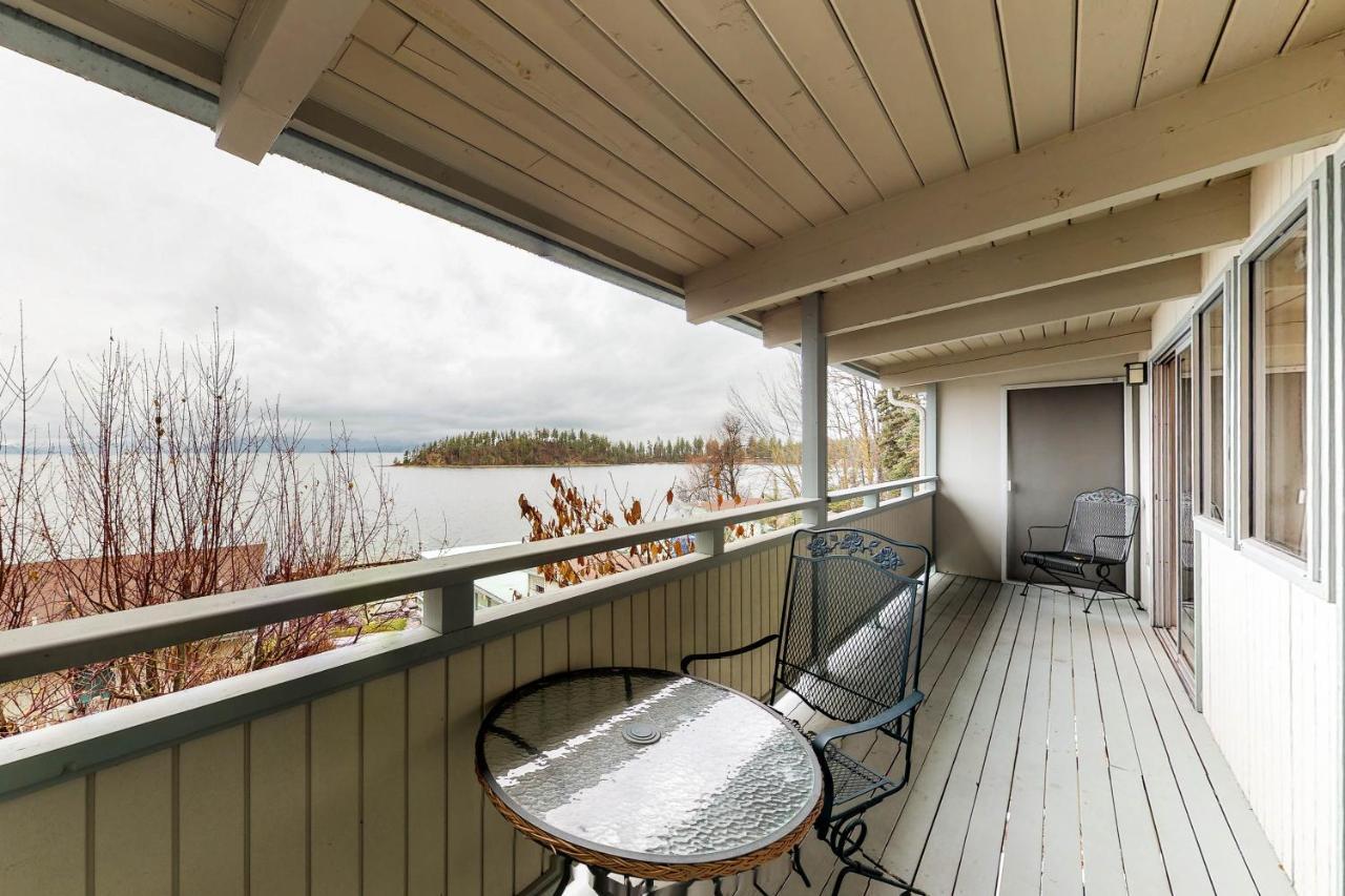 Many Springs Lakefront Condos Bigfork Quarto foto